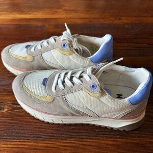 Madewell Beige and Blue Athletic Shoes